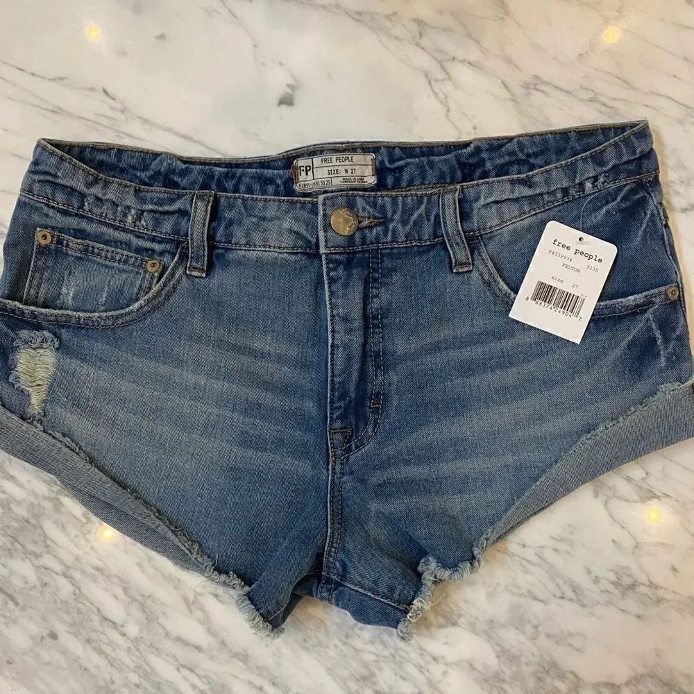 Free People Irreplaceable Cut Off Short in Felton